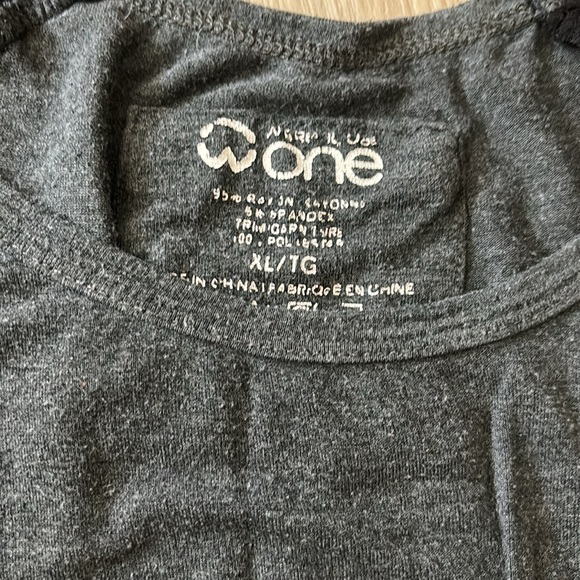 3/4 Sleeve Top - Picture 2 of 2